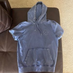 American Eagle Shortsleeved Hoodie